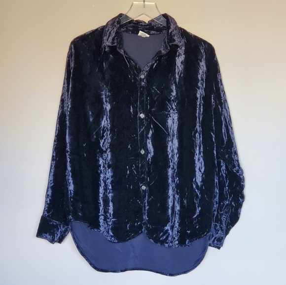CP Shades Midnight Blue Crushed Velvet Button Down Women's Top Shirt Size S - Picture 1 of 7